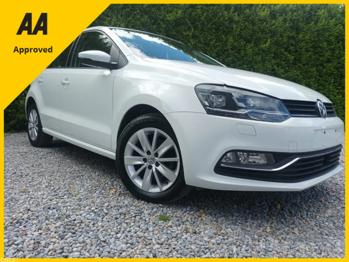 Volkswagen Polo Hatchback, Petrol, 2016, White