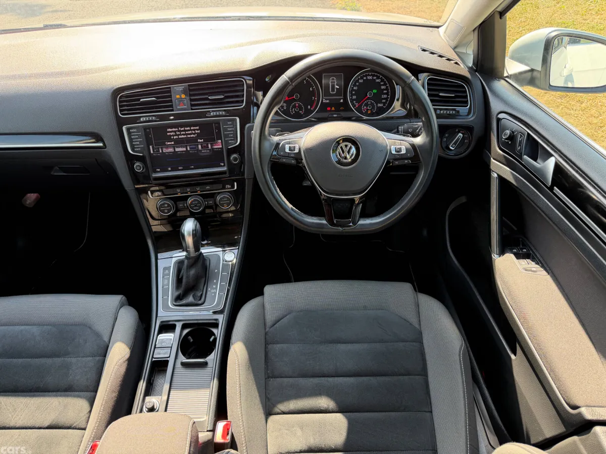 Volkswagen Golf Estate, Petrol, 2017, White
