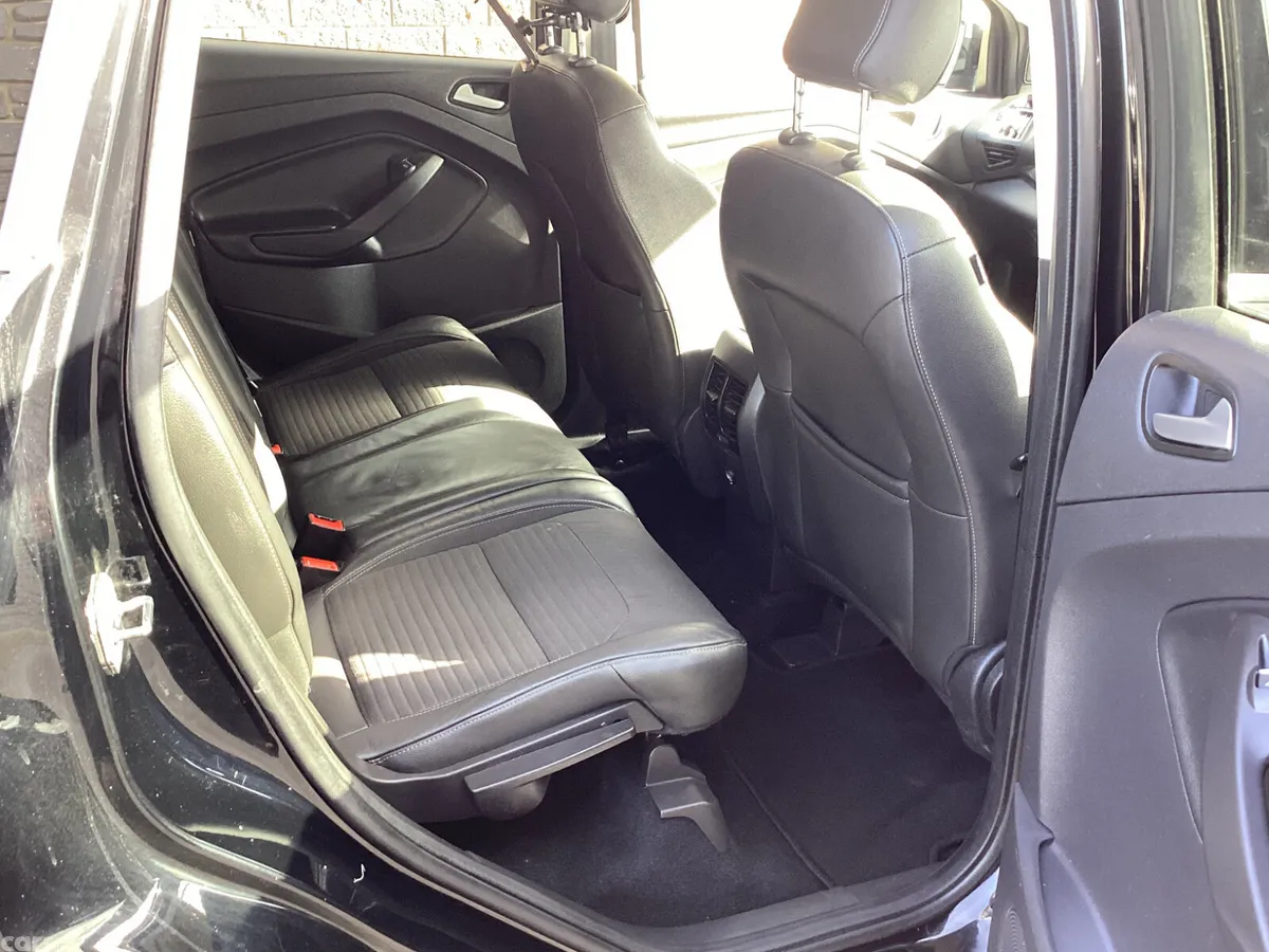 Ford Kuga SUV, Diesel, 2017, Black
