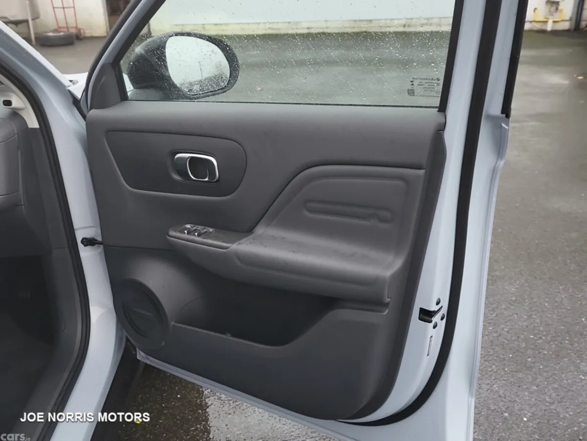 Leapmotor B10 SUV, Electric, 2026, Grey