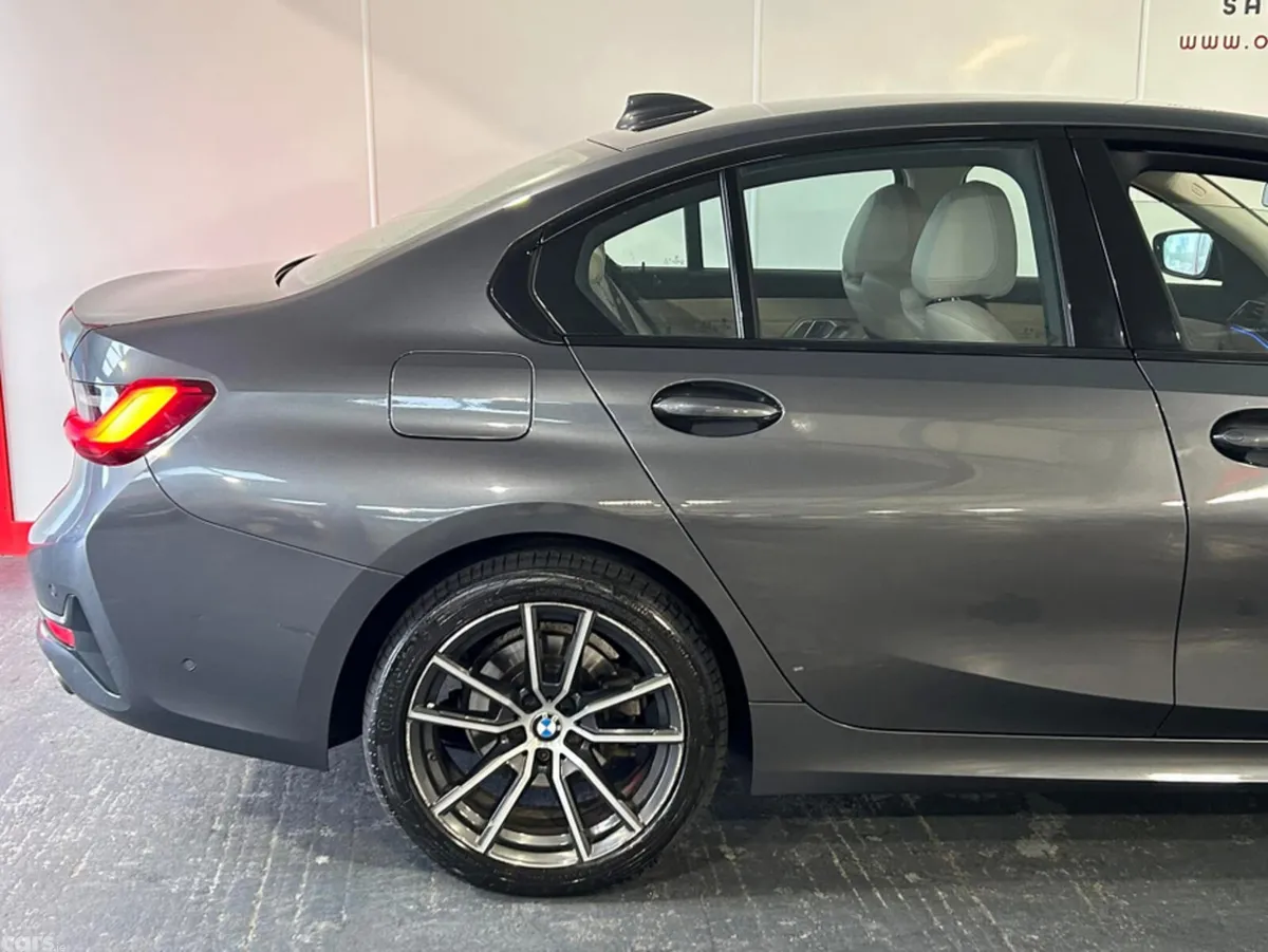 BMW 3-Series Saloon, Diesel, 2019, Grey