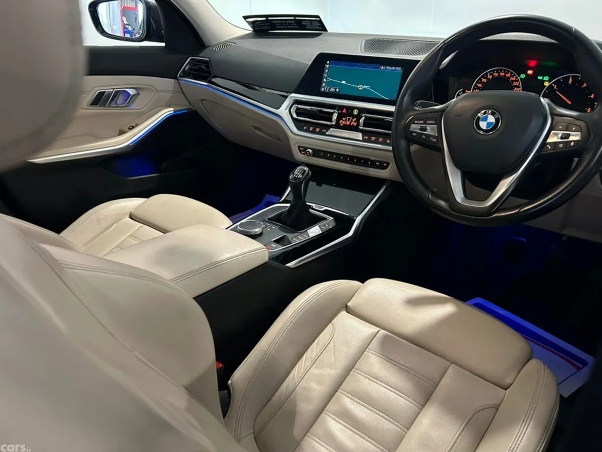 BMW 3-Series Saloon, Diesel, 2019, Grey