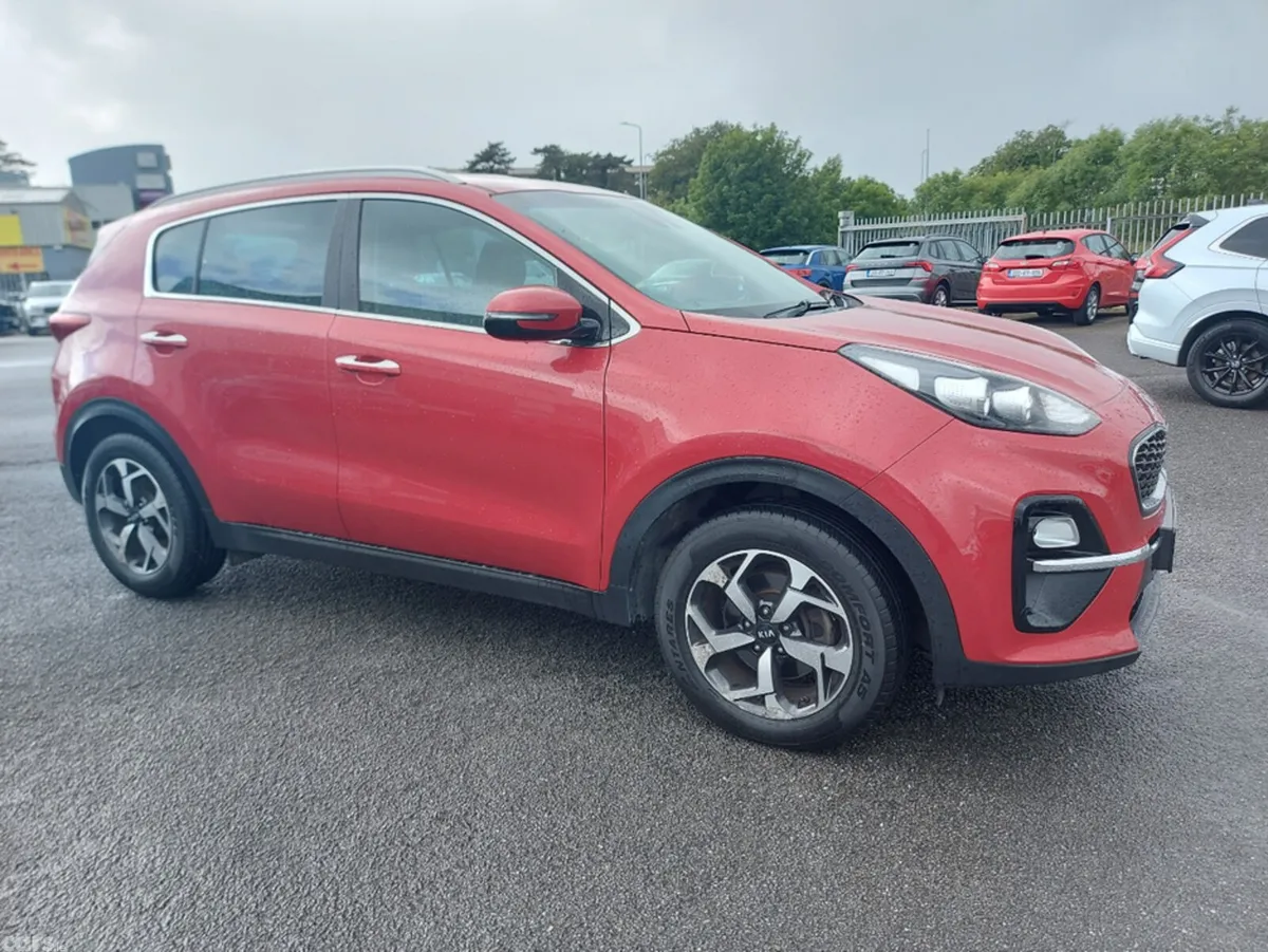 Kia Sportage MPV, Diesel, 2019, Red