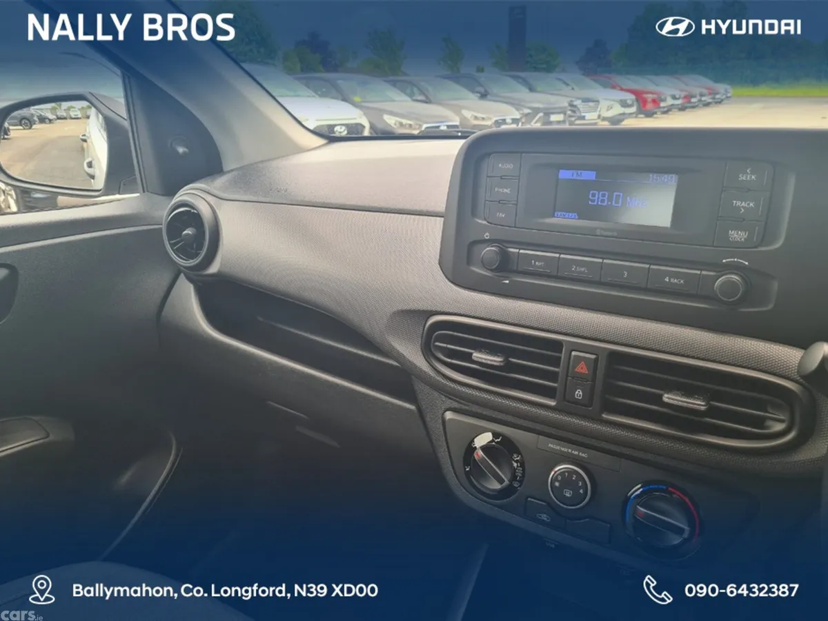 Hyundai i10 Hatchback, Petrol, 2020, Grey