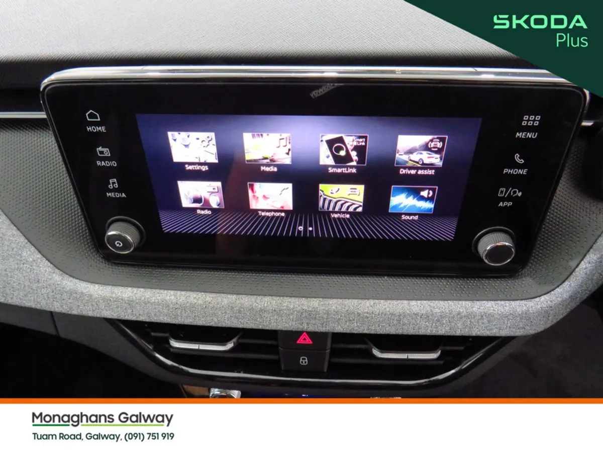 Skoda Kamiq Hatchback, Petrol, 2024, White