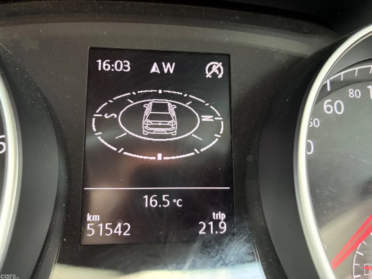 Volkswagen Golf Hatchback, Petrol, 2016, White