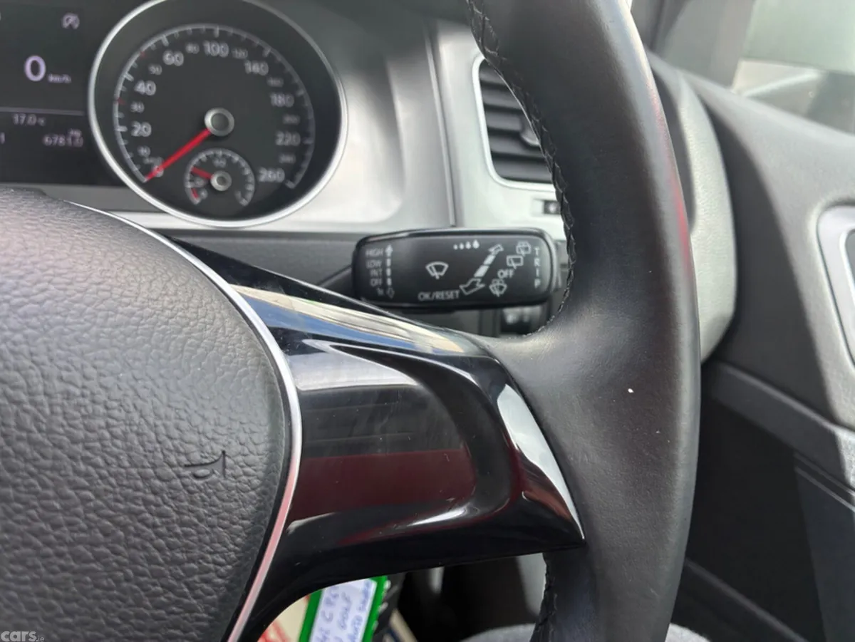 Volkswagen Golf Hatchback, Petrol, 2014, Silver