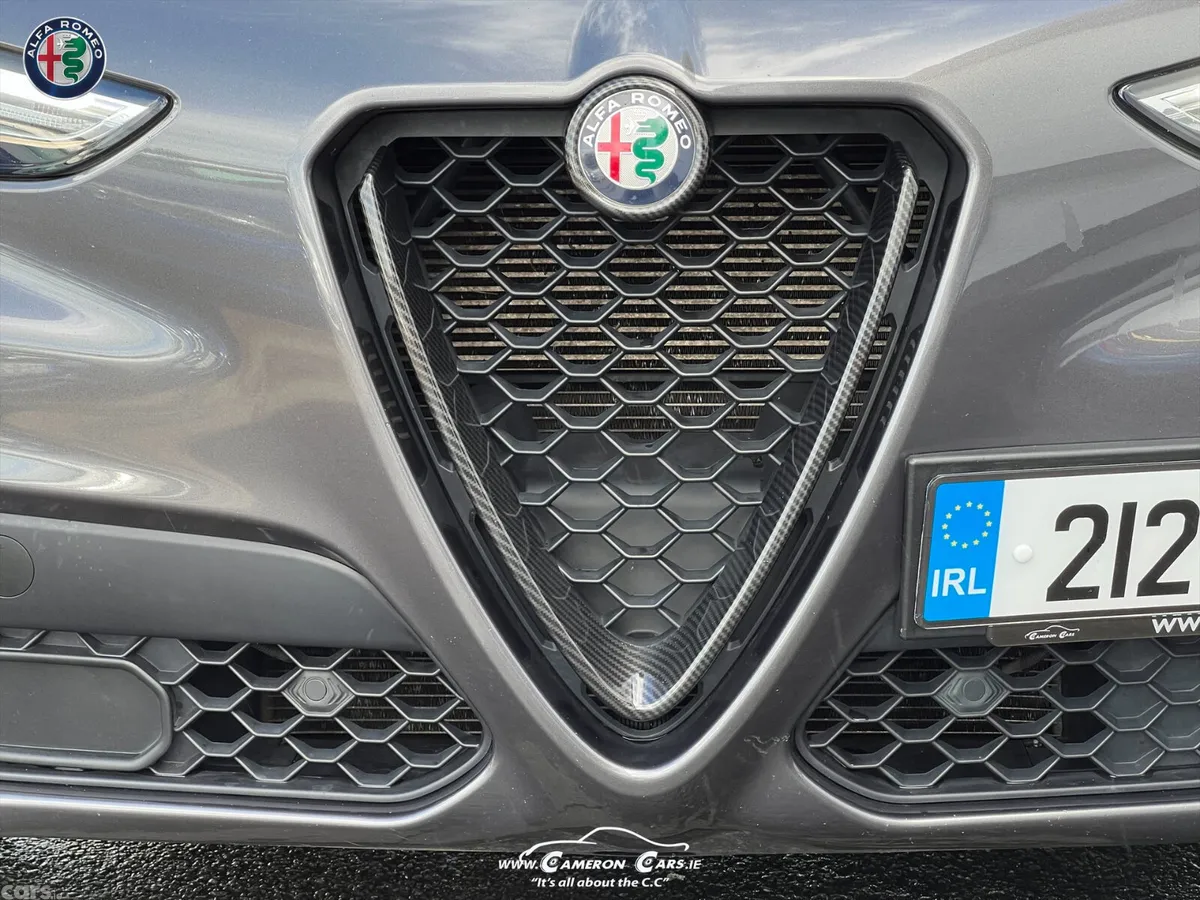 Alfa Romeo Stelvio SUV, Petrol, 2021, Grey