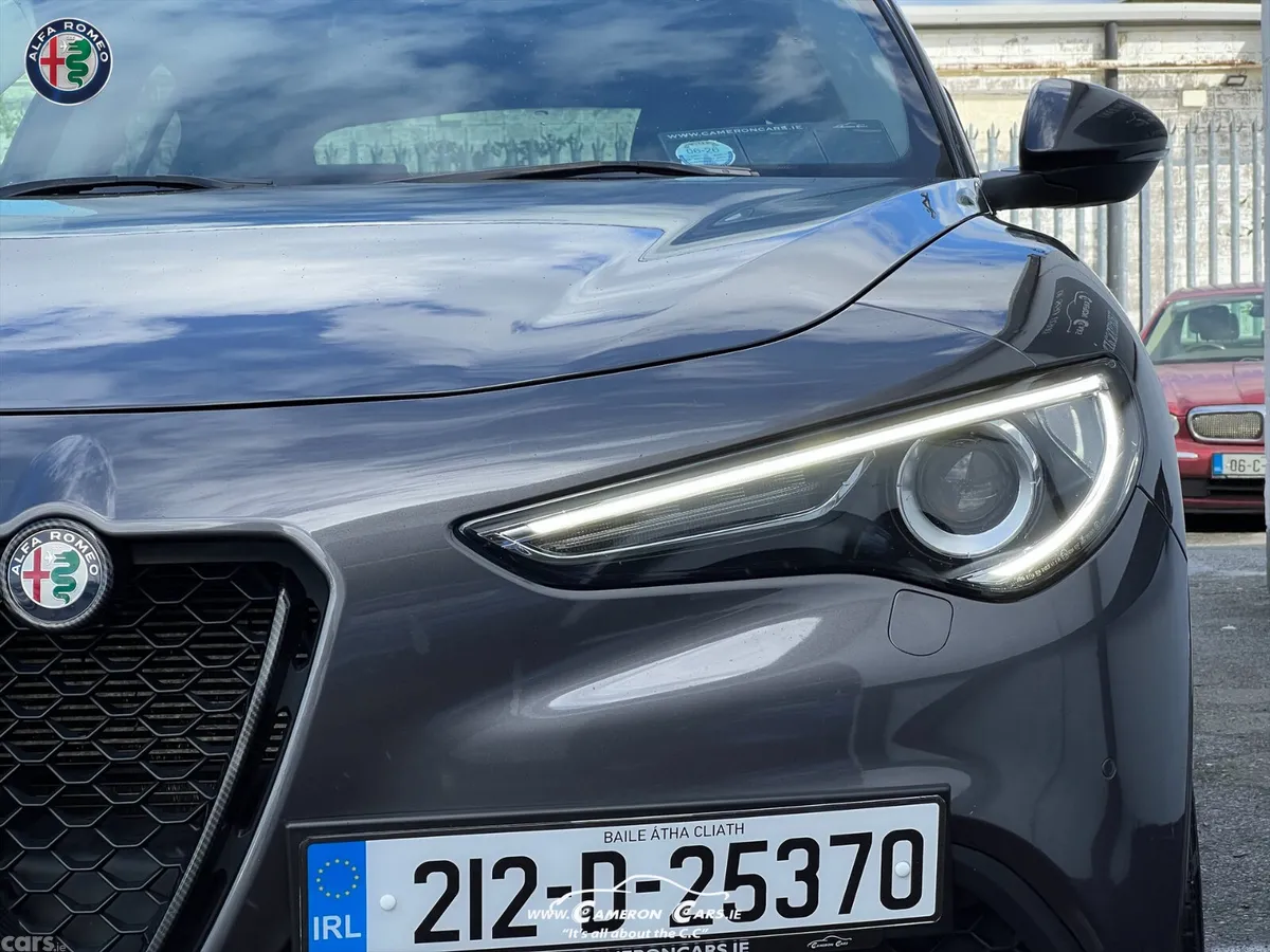 Alfa Romeo Stelvio SUV, Petrol, 2021, Grey