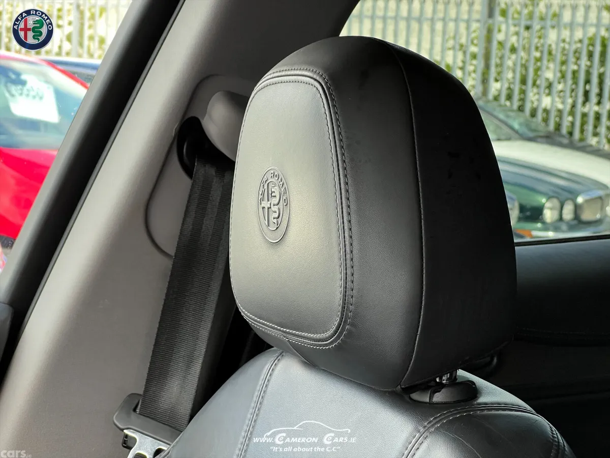 Alfa Romeo Stelvio SUV, Petrol, 2021, Grey