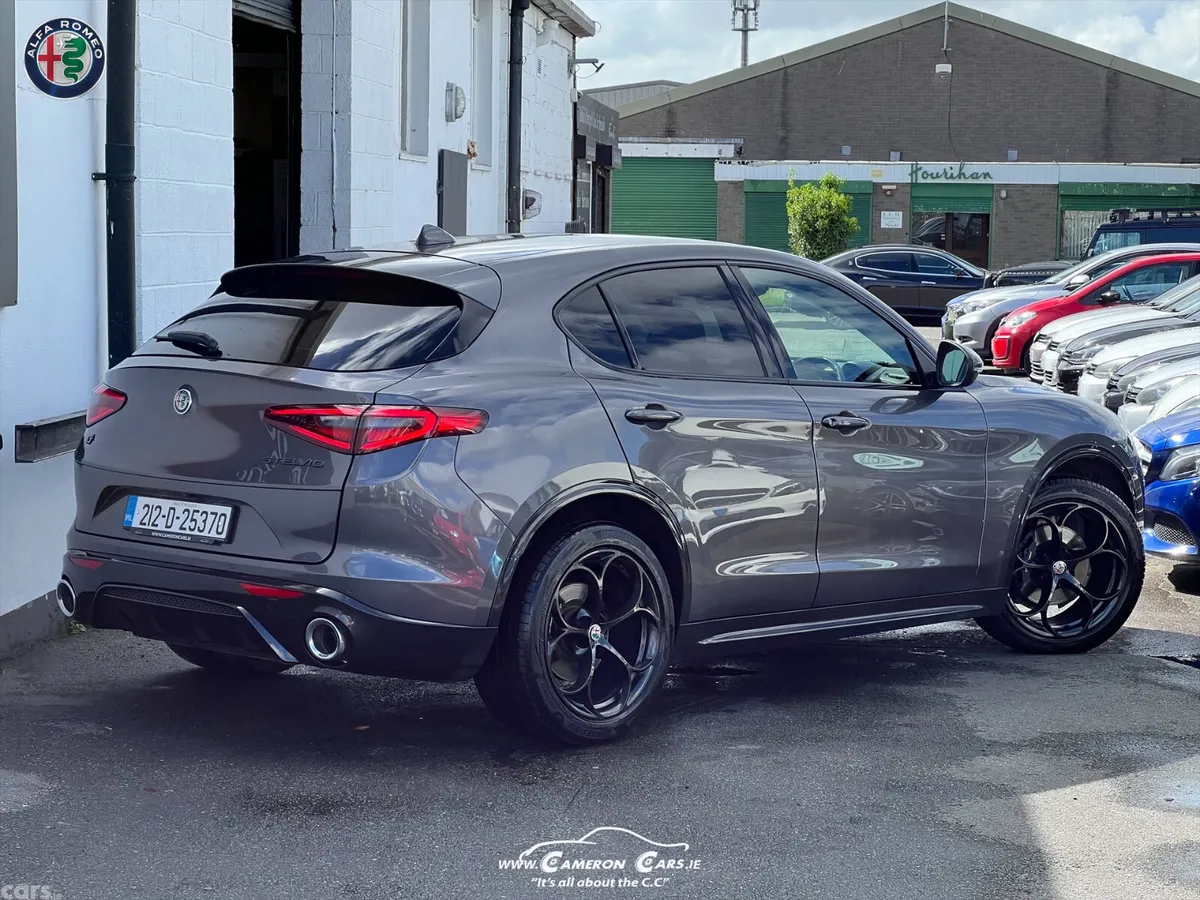 Alfa Romeo Stelvio SUV, Petrol, 2021, Grey