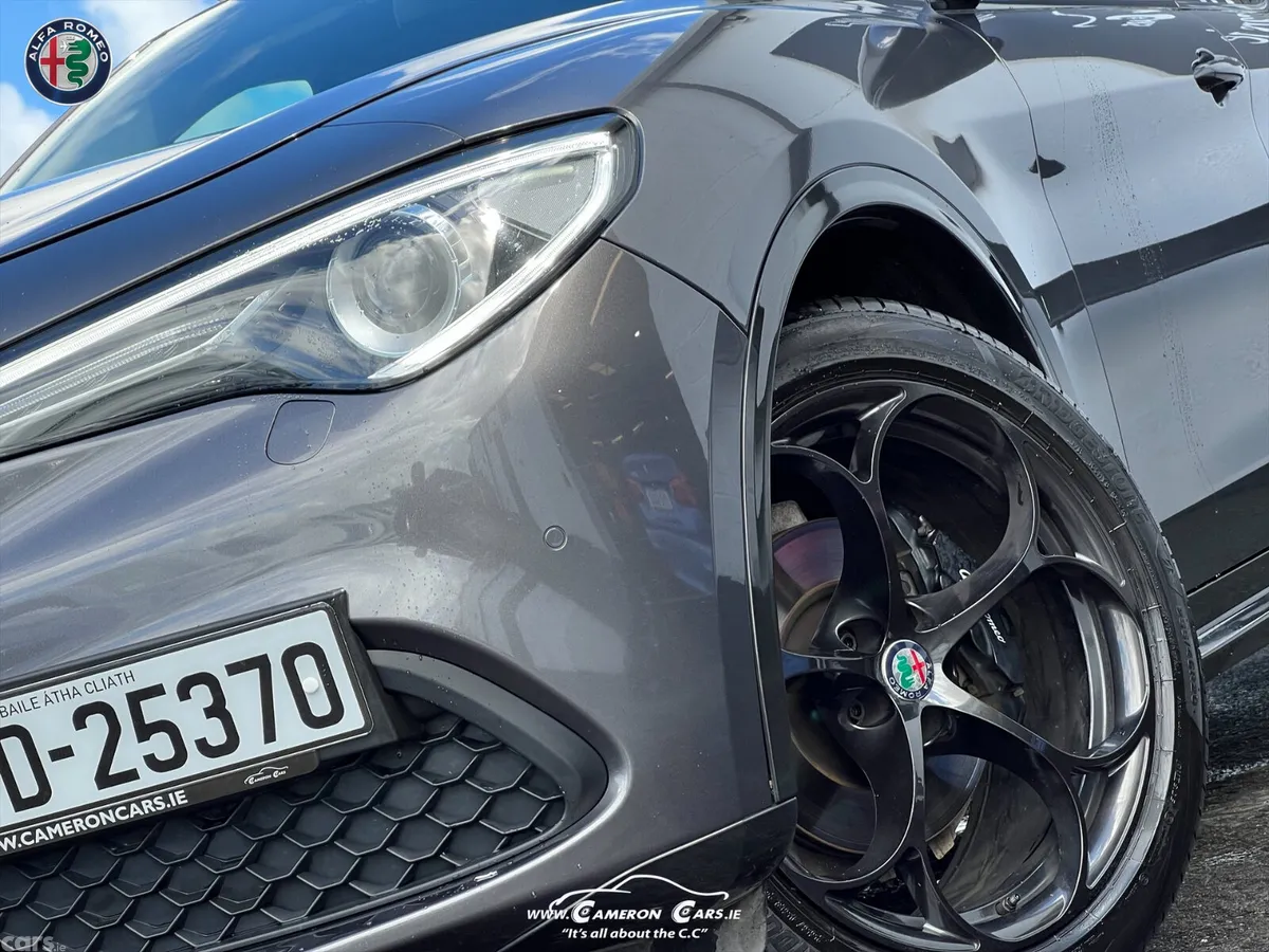 Alfa Romeo Stelvio SUV, Petrol, 2021, Grey