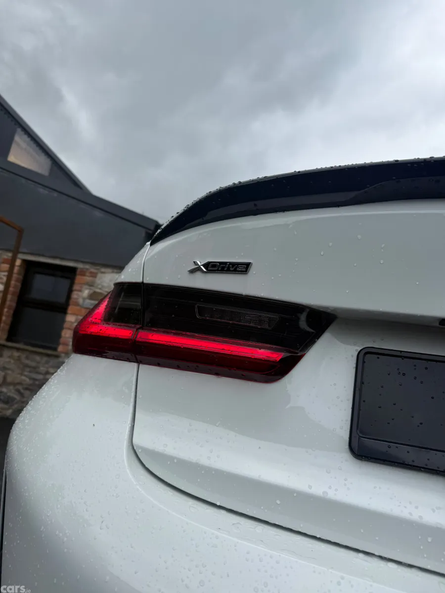 BMW 3-Series Saloon, Diesel, 2022, White