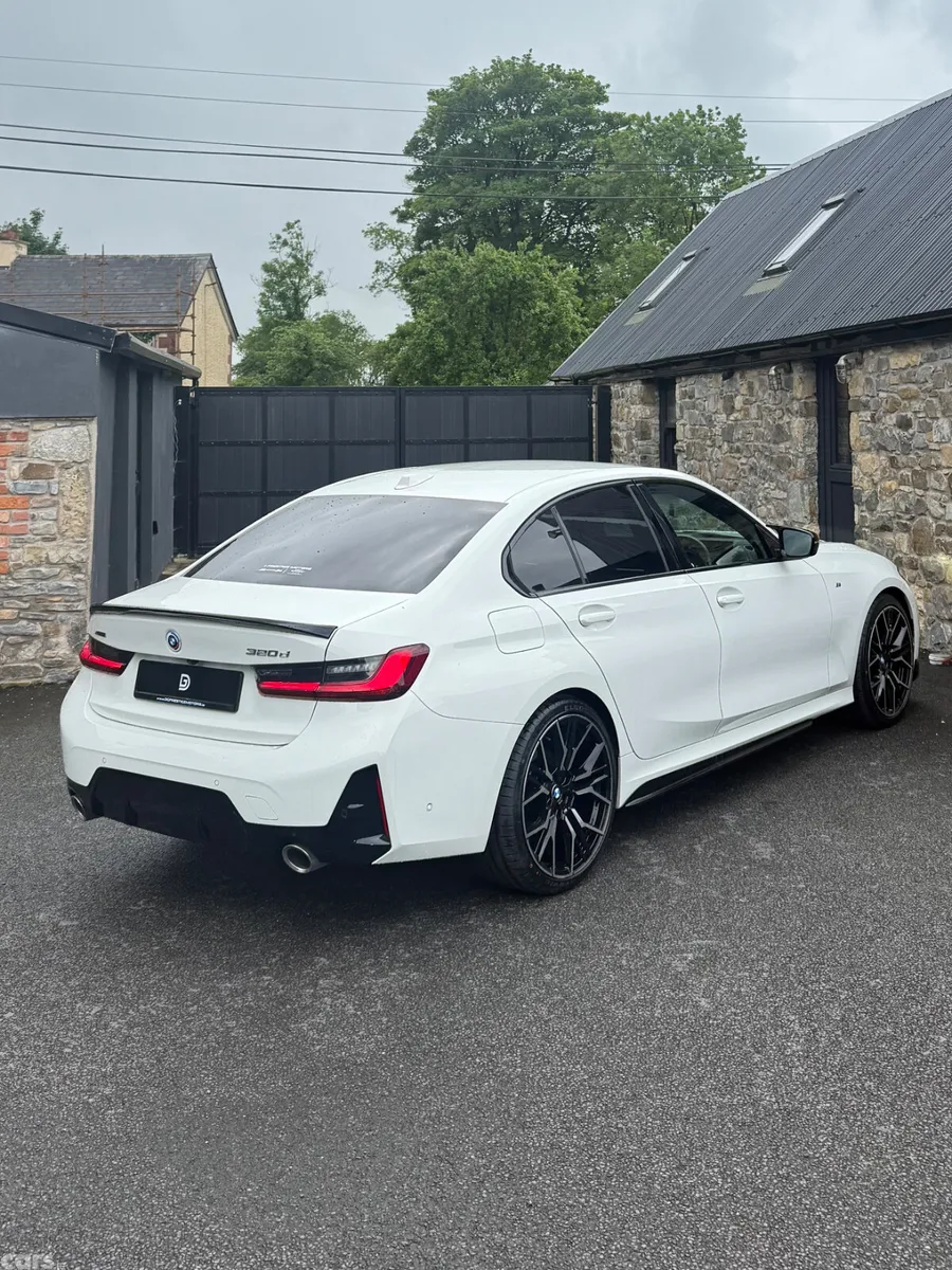 BMW 3-Series Saloon, Diesel, 2022, White