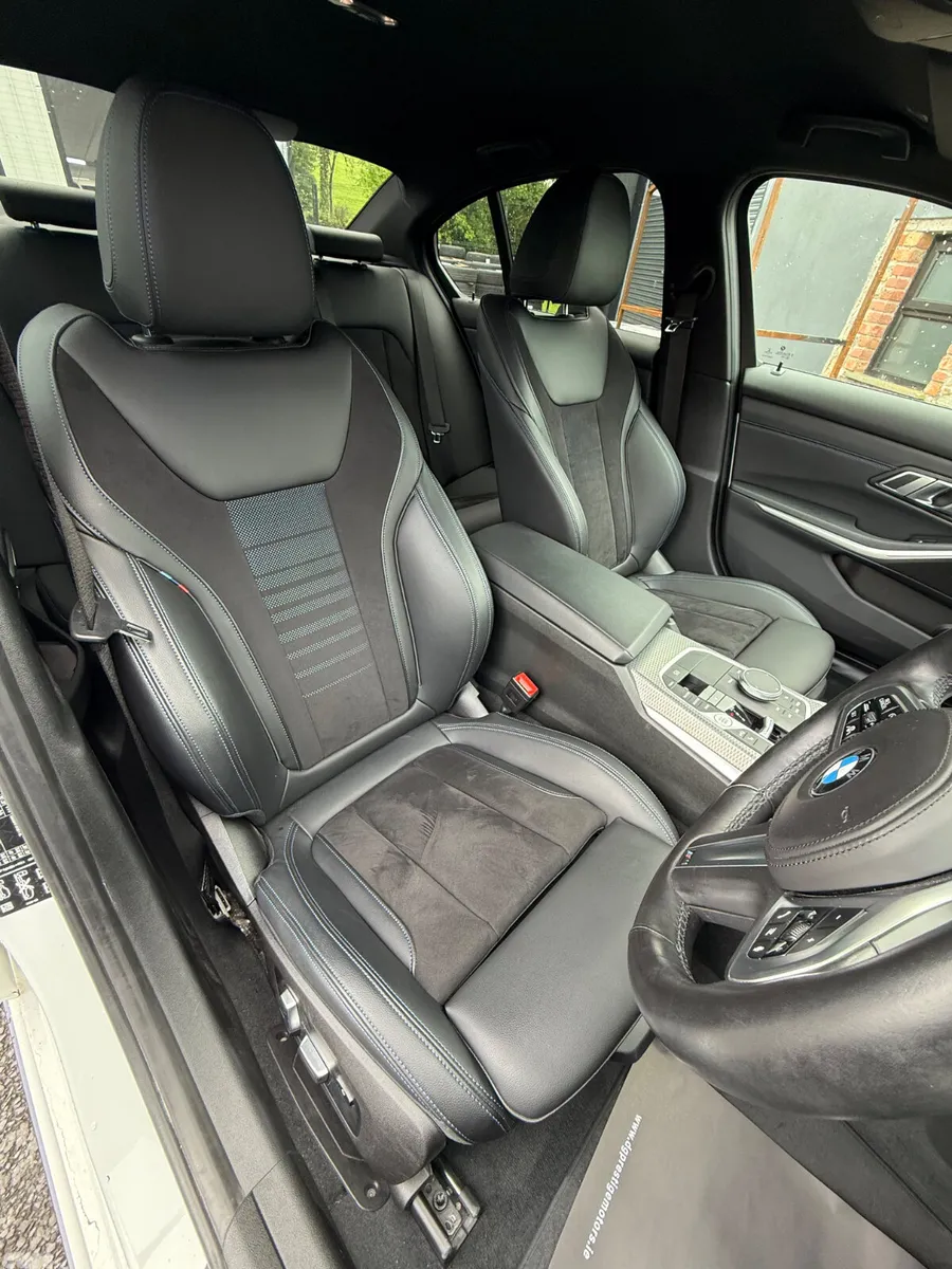 BMW 3-Series Saloon, Diesel, 2022, White