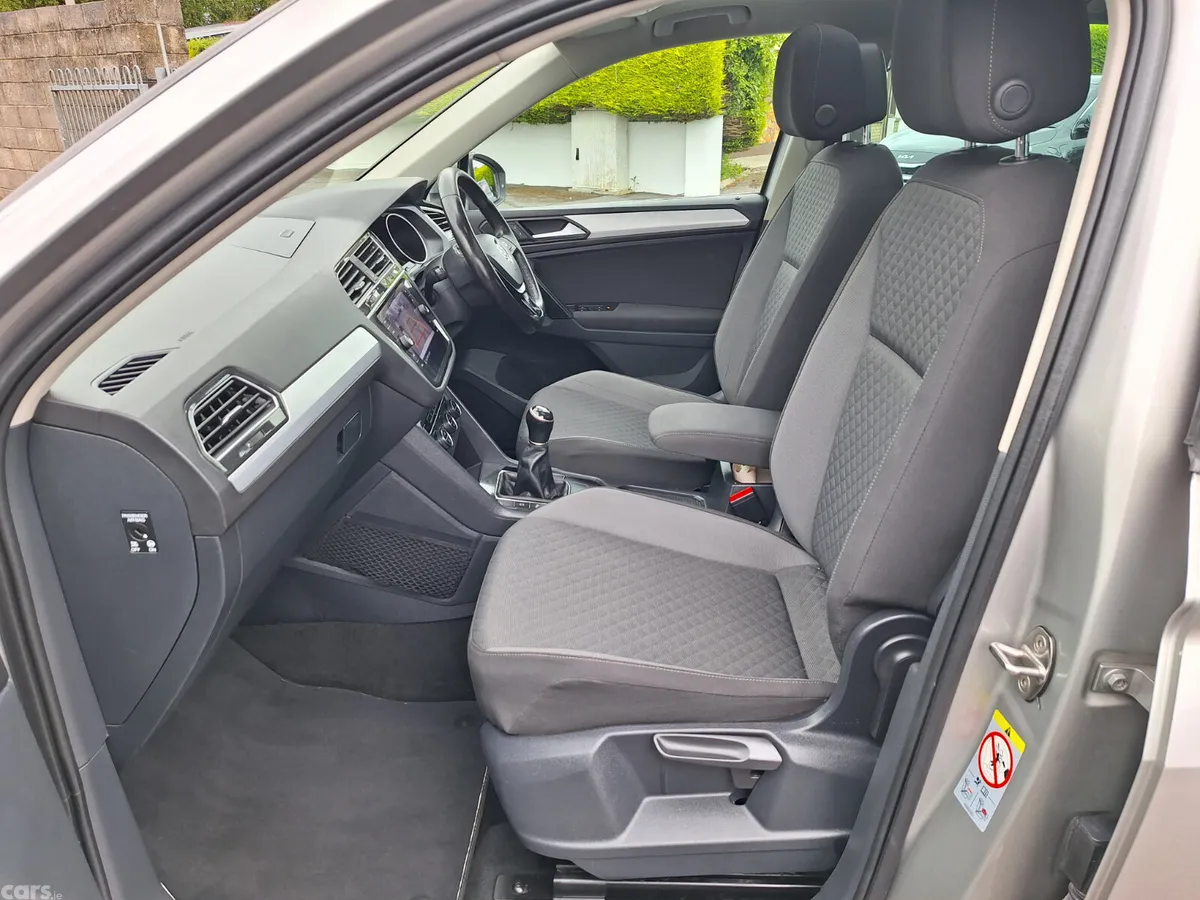 Volkswagen Tiguan SUV, Diesel, 2019, Grey