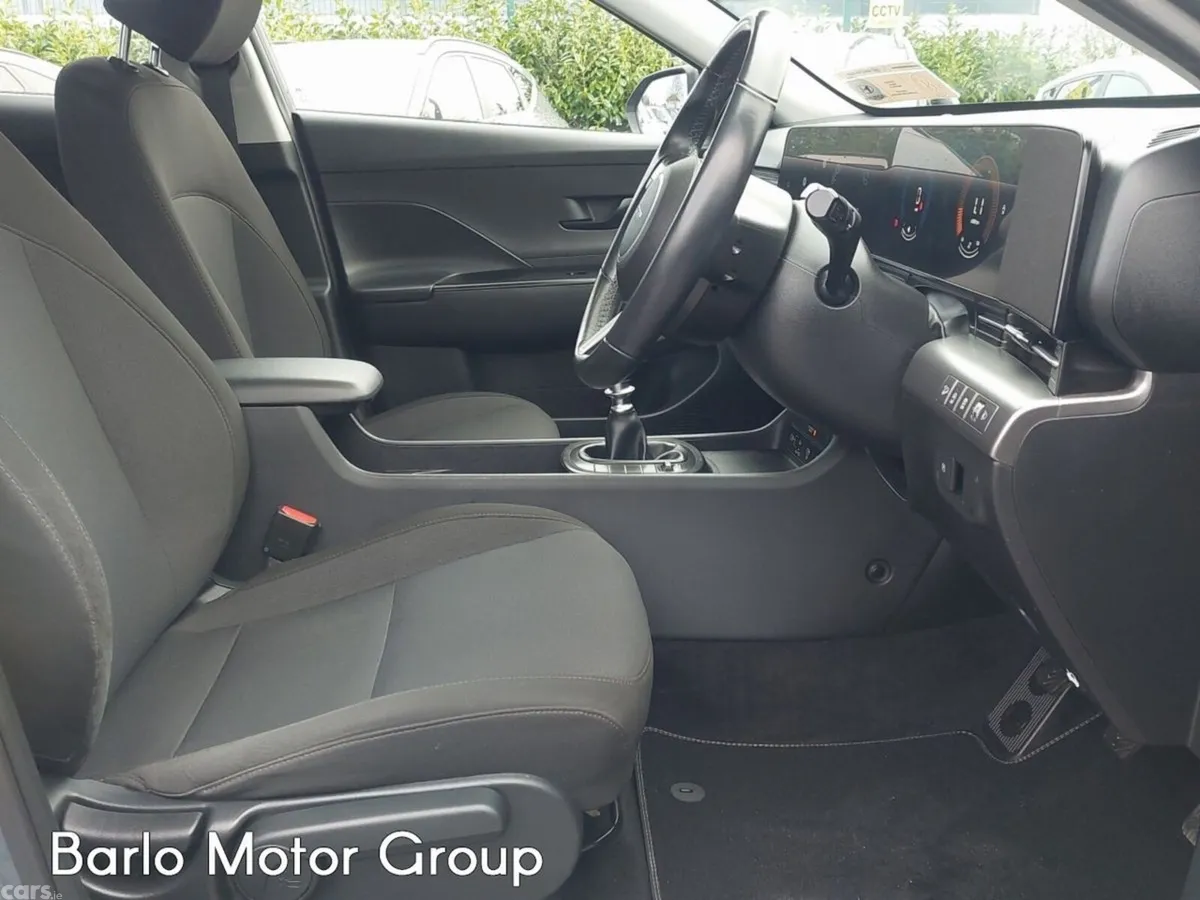 Hyundai KONA MPV, Petrol, 2024, Grey