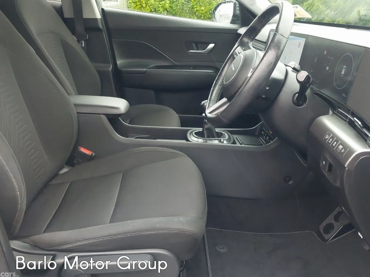 Hyundai KONA MPV, Petrol, 2024, Grey