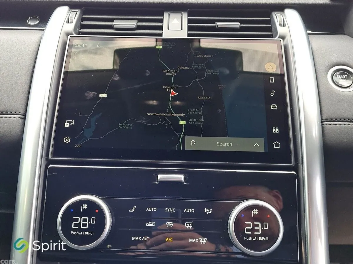Land Rover Discovery SUV, Diesel, 2024, Grey