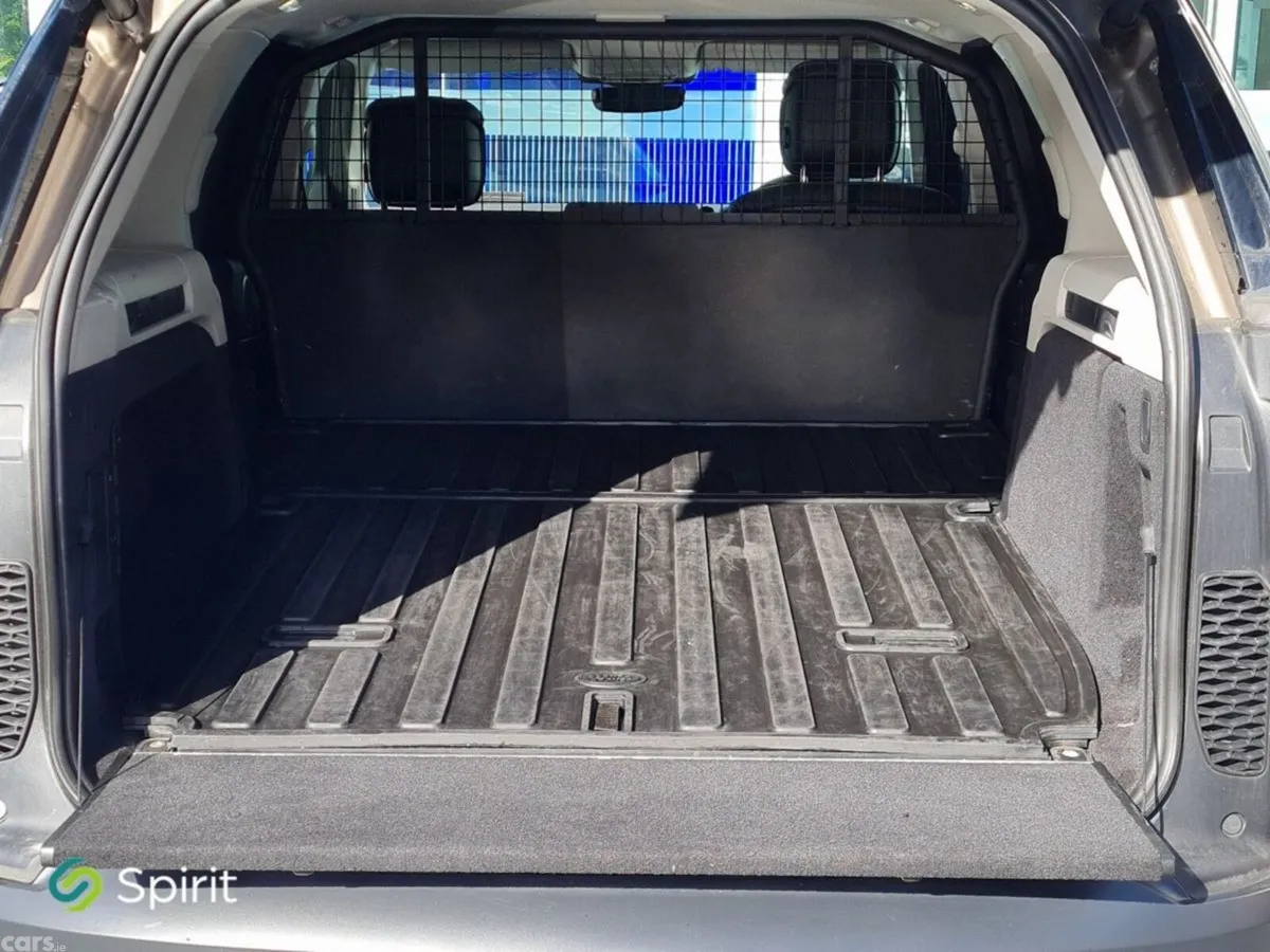Land Rover Discovery SUV, Diesel, 2023, Brown