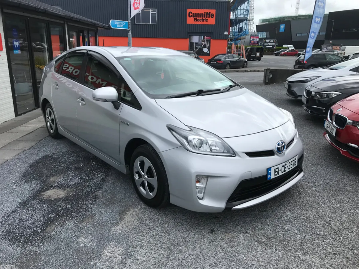 Toyota Prius Hatchback, Petrol Hybrid, 2015, Silver