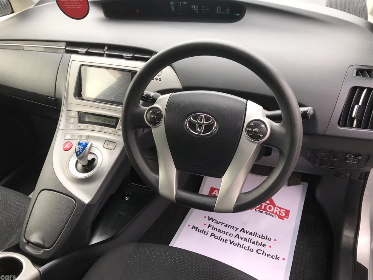 Toyota Prius Hatchback, Petrol Hybrid, 2015, Silver