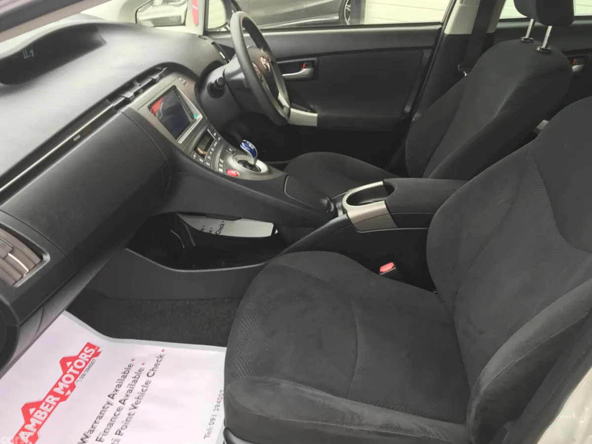 Toyota Prius Hatchback, Petrol Hybrid, 2015, Silver
