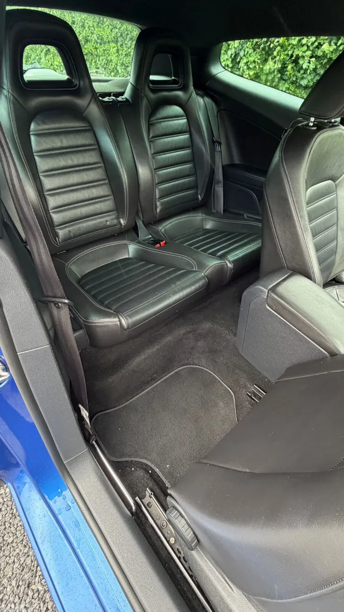 Volkswagen Scirocco Hatchback, Diesel, 2014, Blue