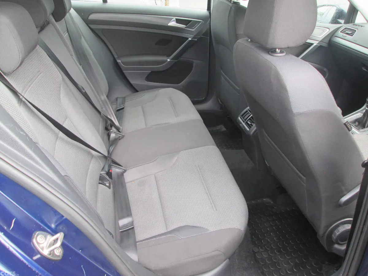 Volkswagen Golf Hatchback, Diesel, 2017, Blue