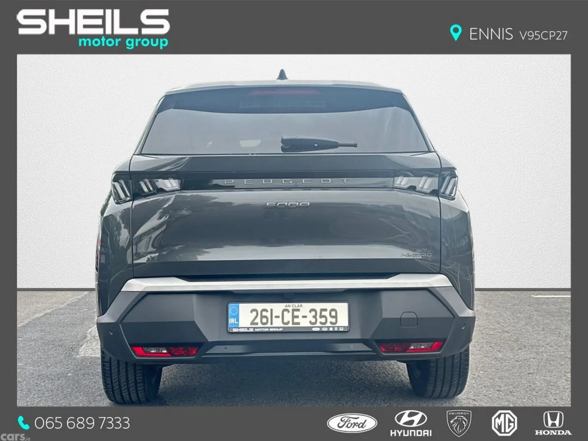 Peugeot 5008 MPV, Petrol, 2026, Grey