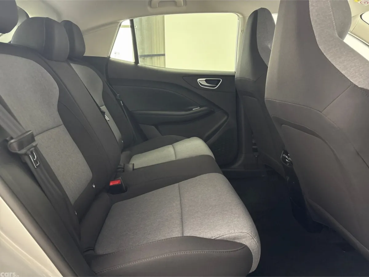 MG 4 Hatchback, Electric, 2027, White