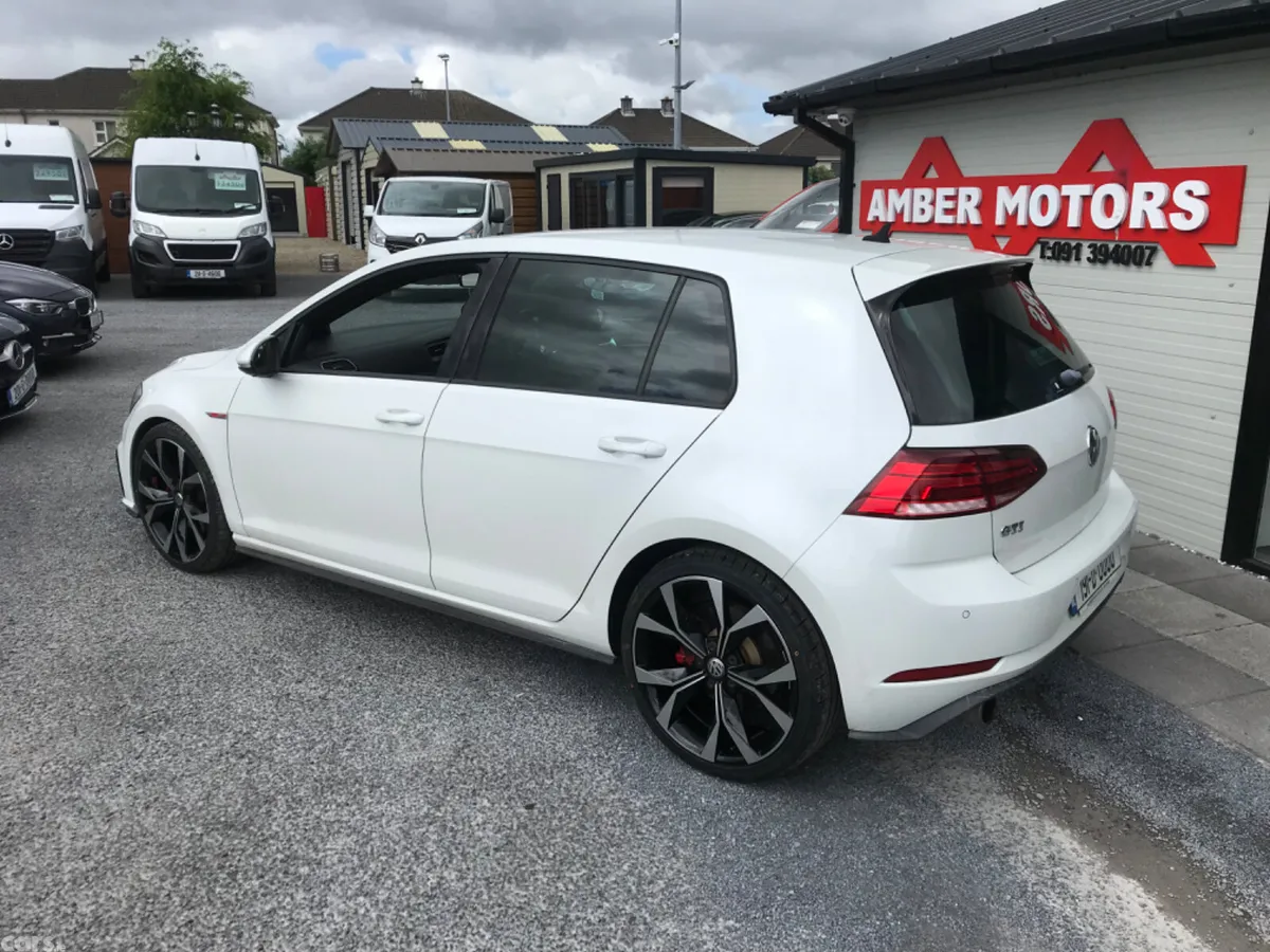 Volkswagen Golf Hatchback, Petrol, 2019, White