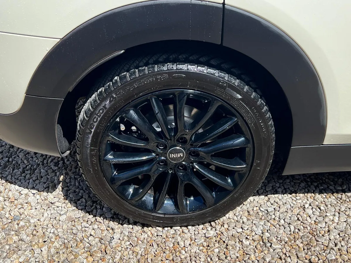 Mini Clubman Hatchback, Diesel, 2018, White