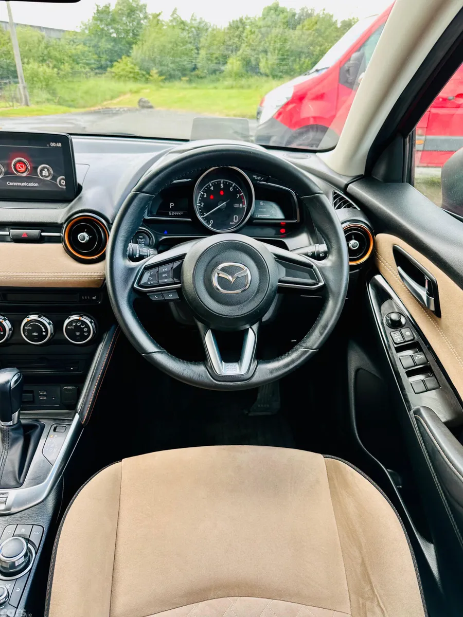 Mazda Mazda2 Hatchback, Petrol, 2017, Red