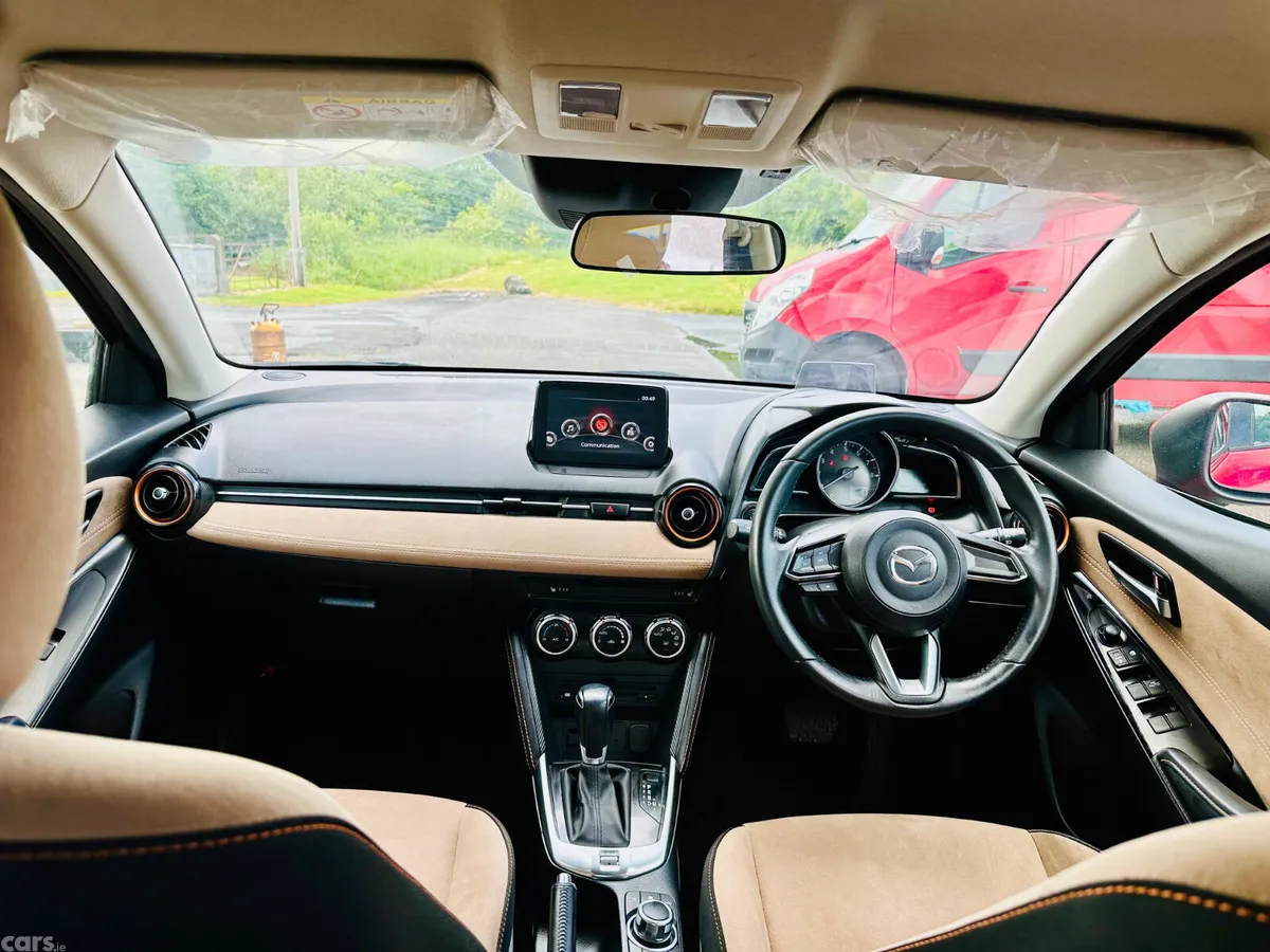 Mazda Mazda2 Hatchback, Petrol, 2017, Red