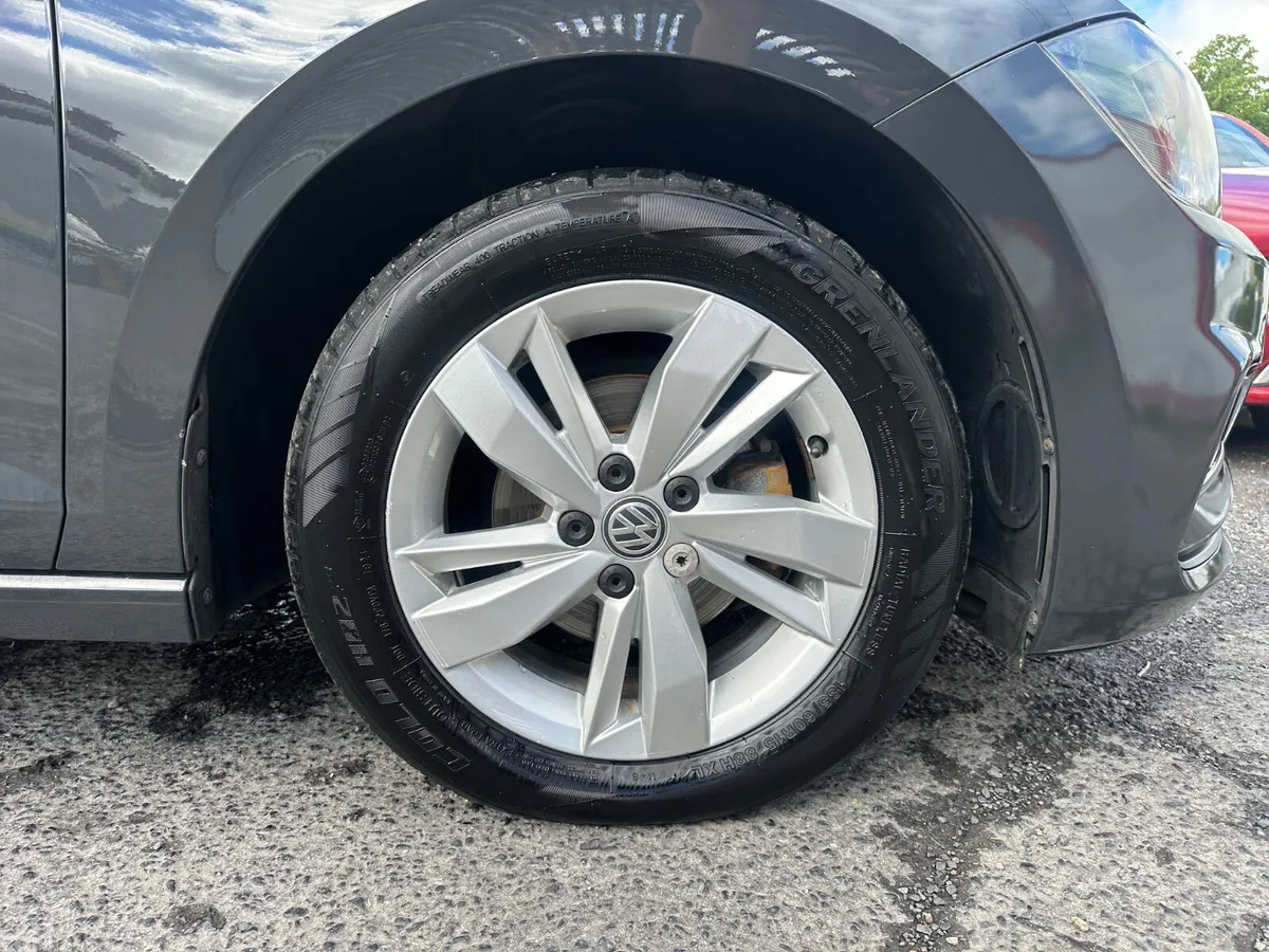 Volkswagen Polo Hatchback, Petrol, 2018, Grey