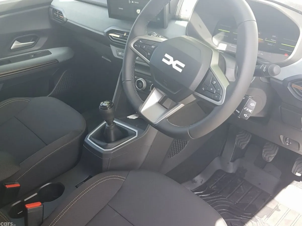 Dacia Jogger MPV, Petrol, 2026, Grey