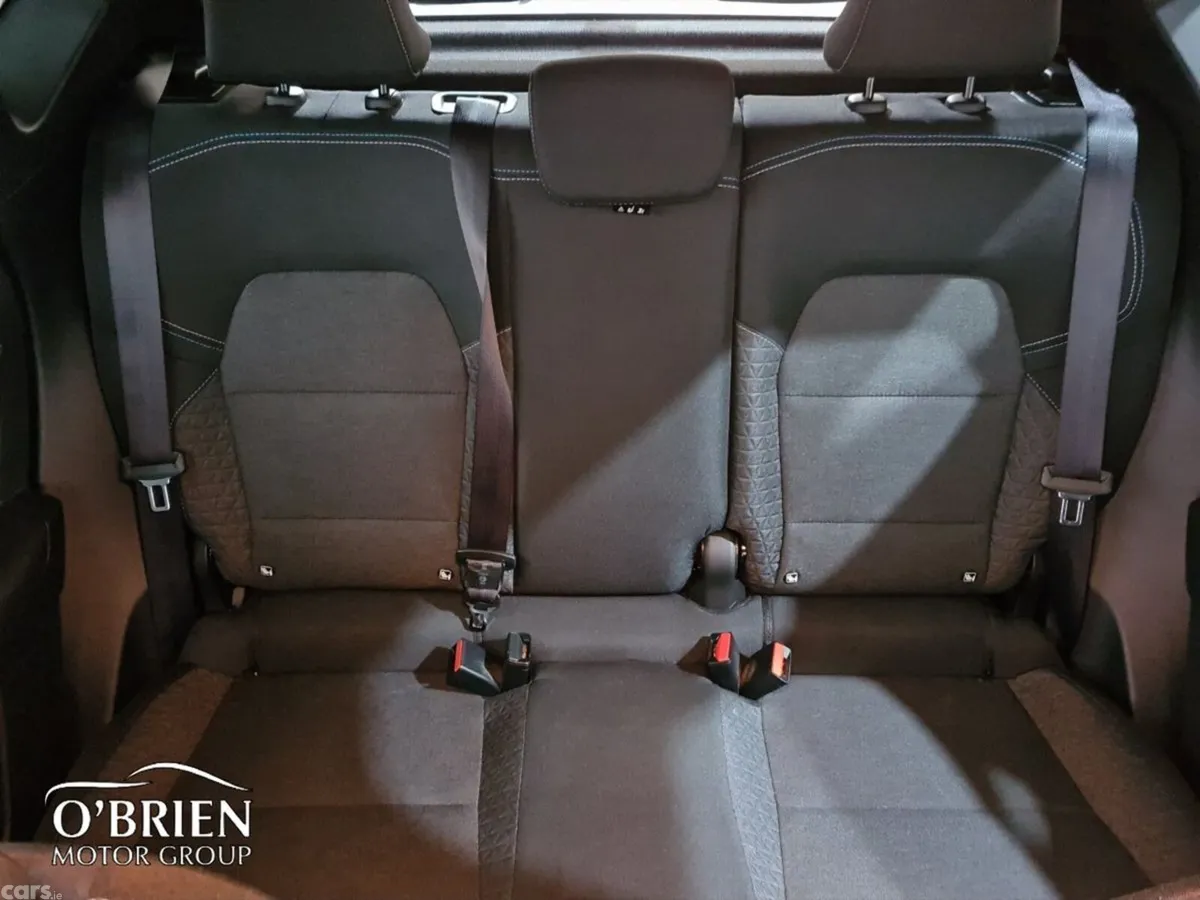 Renault Captur Hatchback, Petrol, 2025, Grey