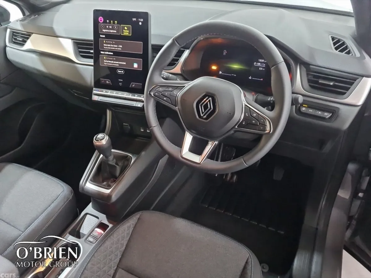 Renault Captur Hatchback, Petrol, 2025, Grey