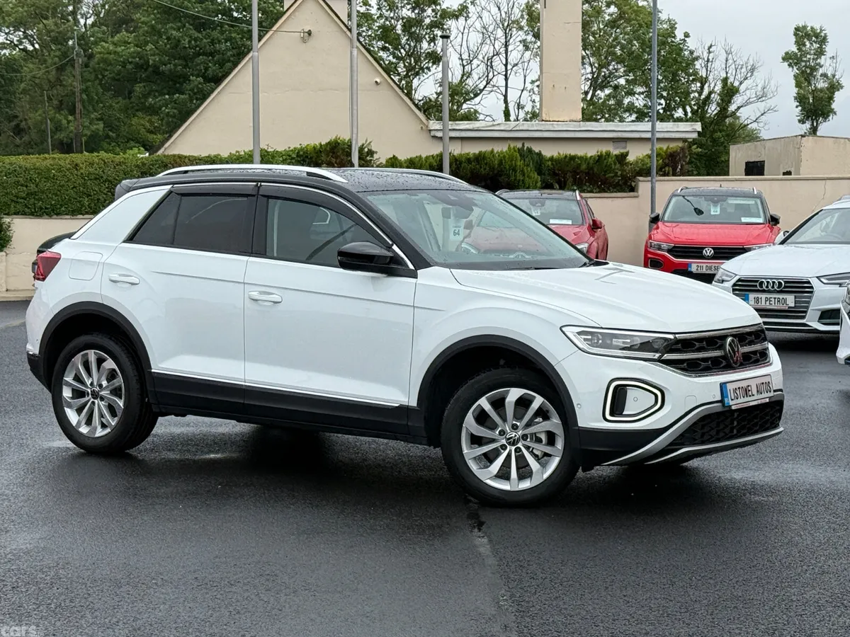 Volkswagen T-Roc SUV, Petrol, 2024, White