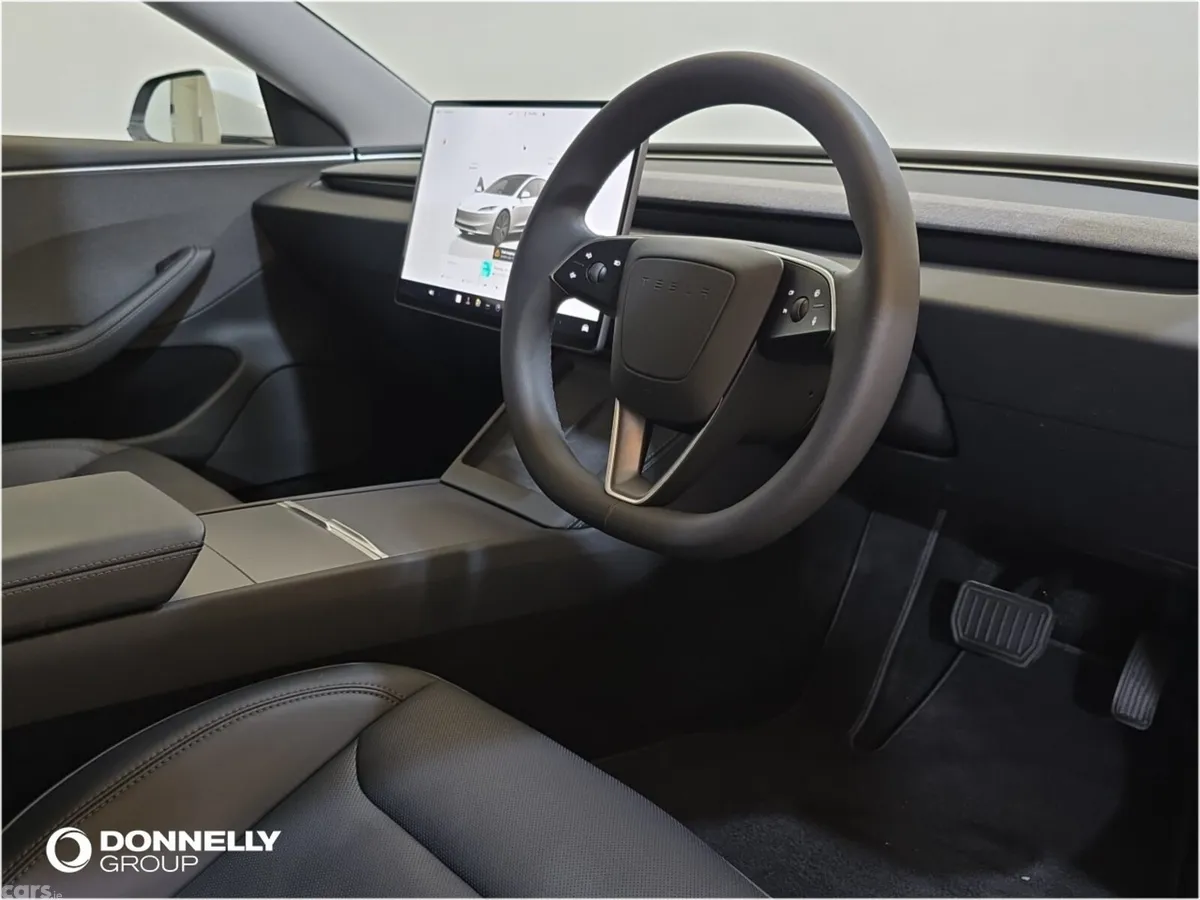 Tesla Model 3 Saloon, Electric, 2024, White