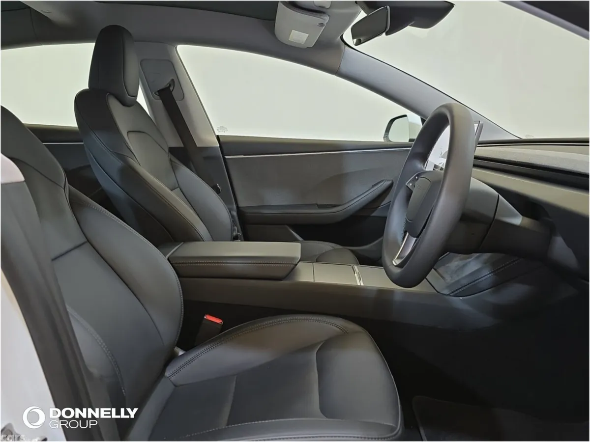 Tesla Model 3 Saloon, Electric, 2024, White