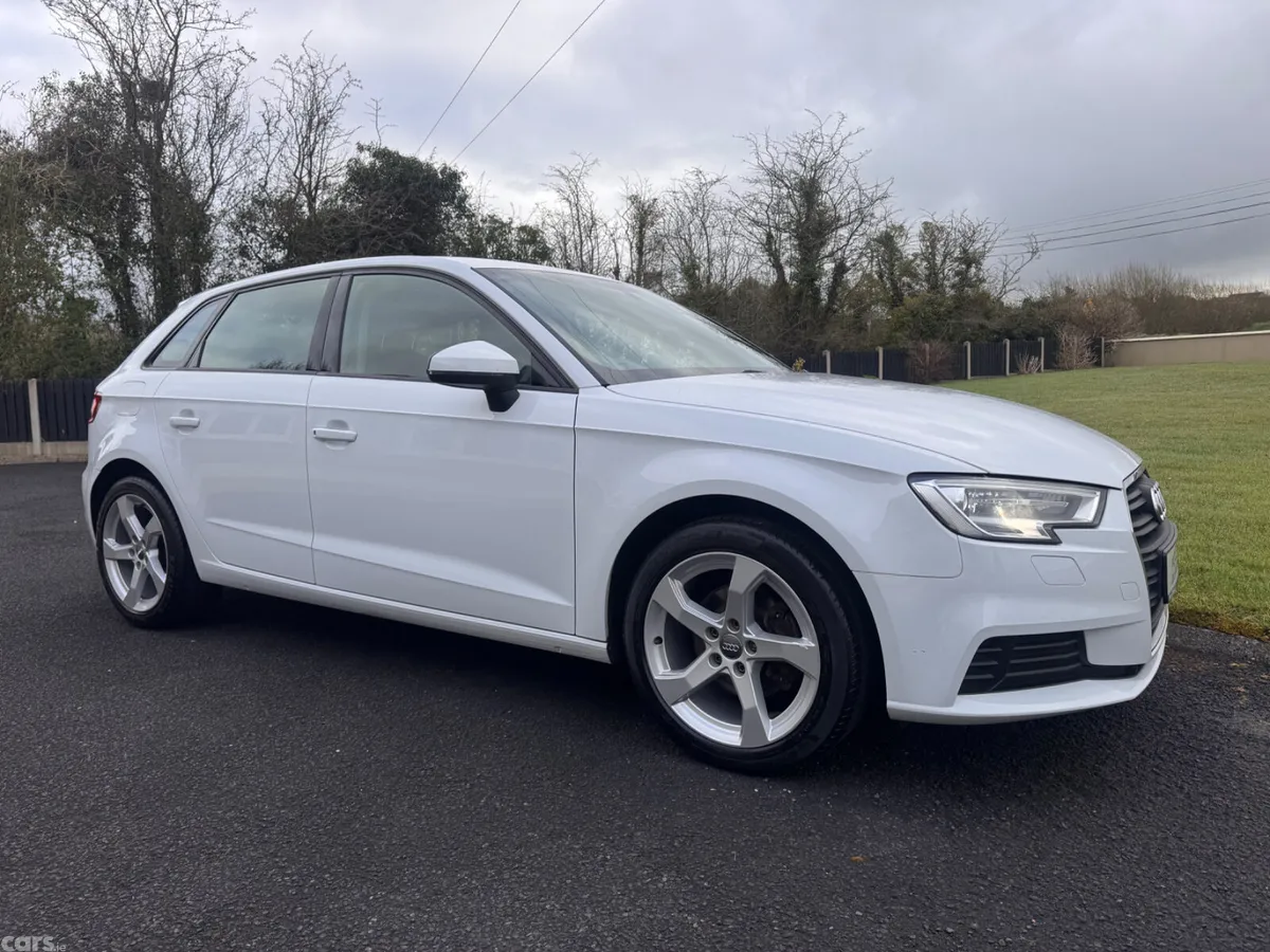 Audi A3 Hatchback, Diesel, 2017, White