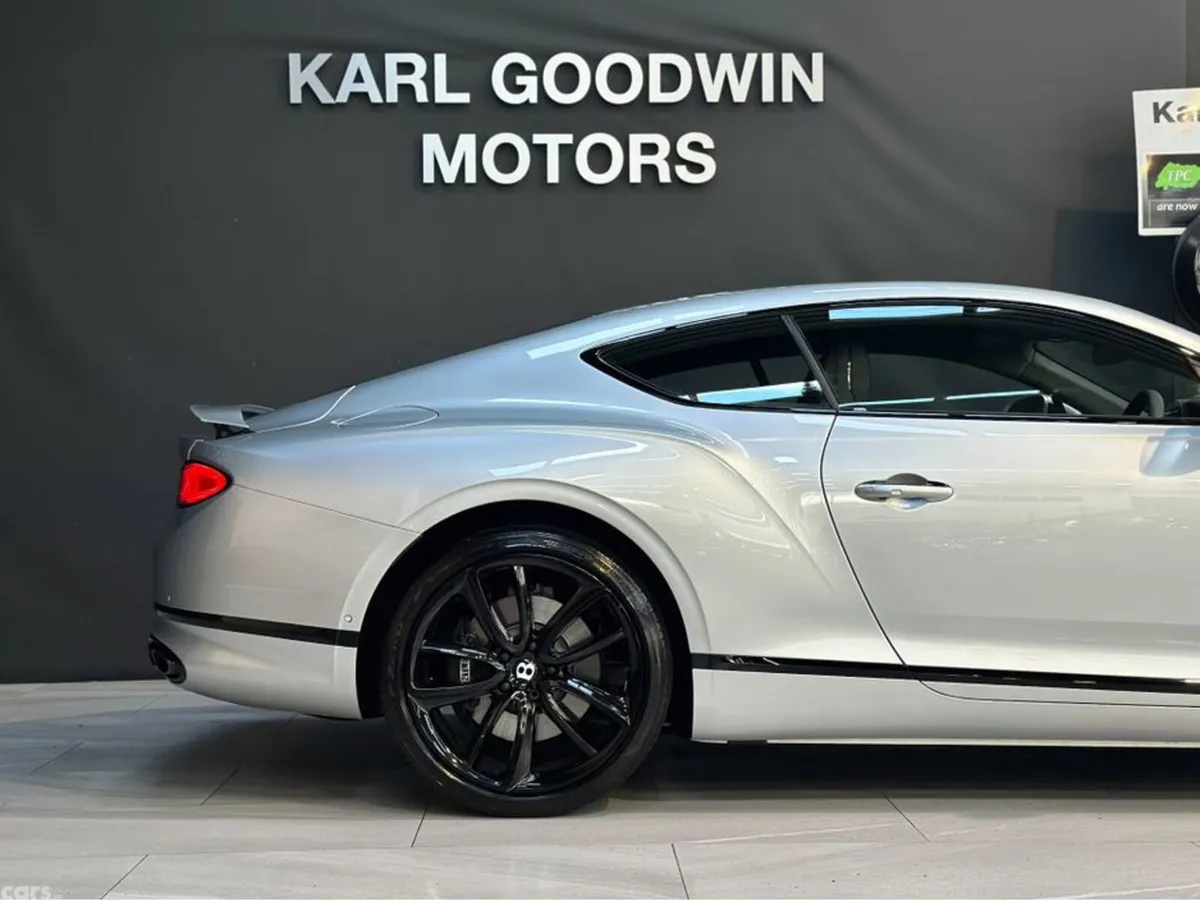 Bentley Continental Coupe, Petrol, 2022, Grey