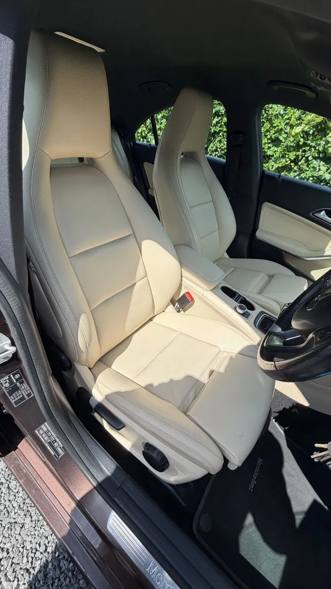Mercedes-Benz CLA Saloon, Diesel, 2017, Brown