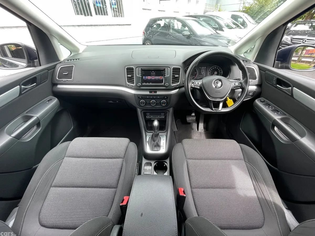 Volkswagen Sharan MPV, Diesel, 2016, Blue