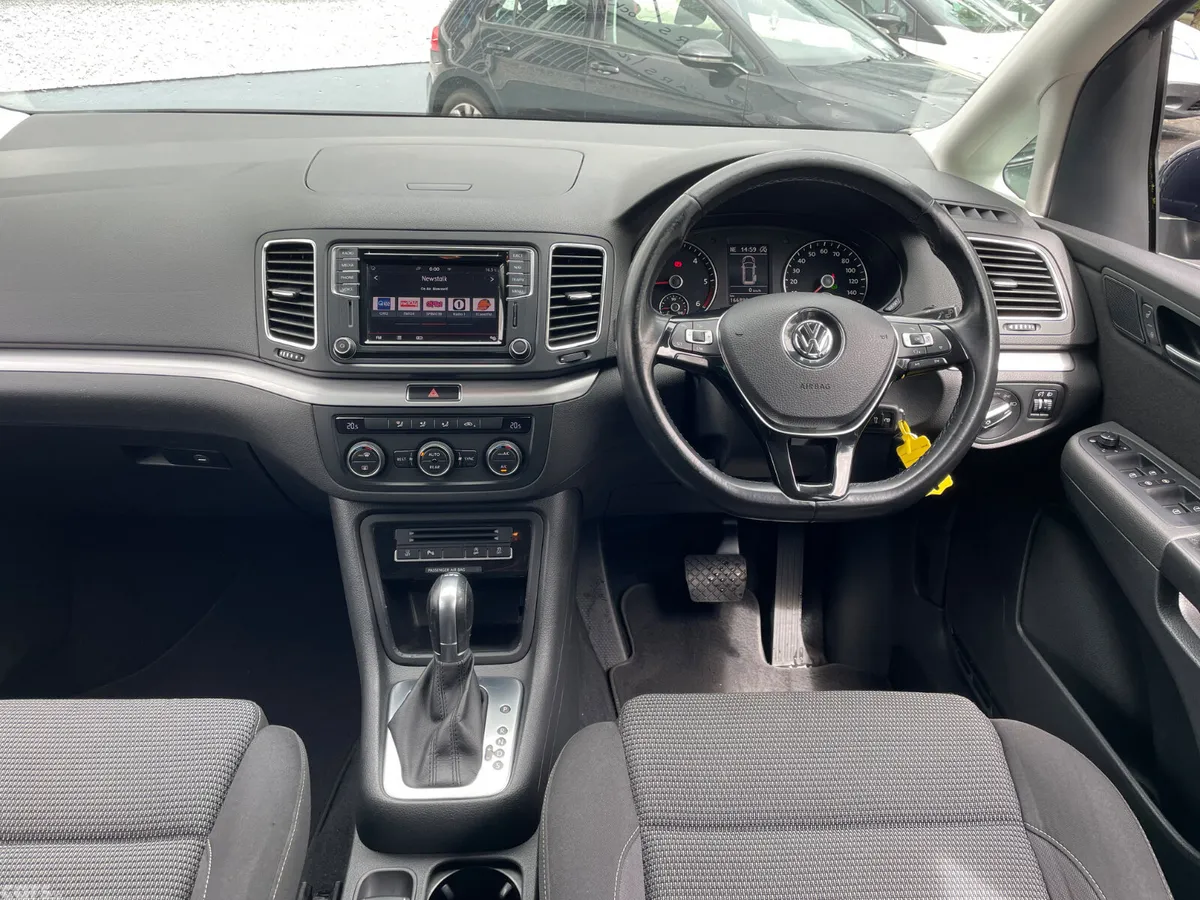 Volkswagen Sharan MPV, Diesel, 2016, Blue
