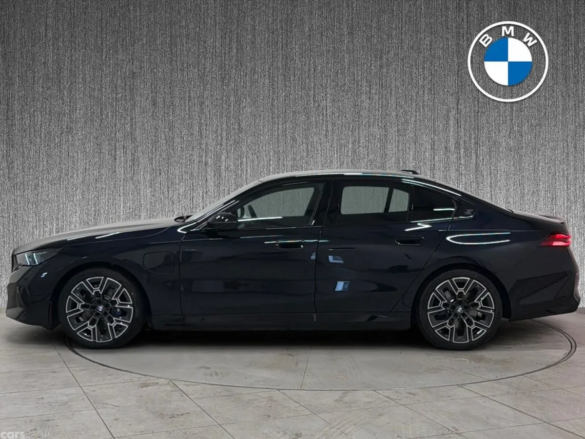 BMW 5-Series Saloon, Petrol Plug-in Hybrid, 2026, Black