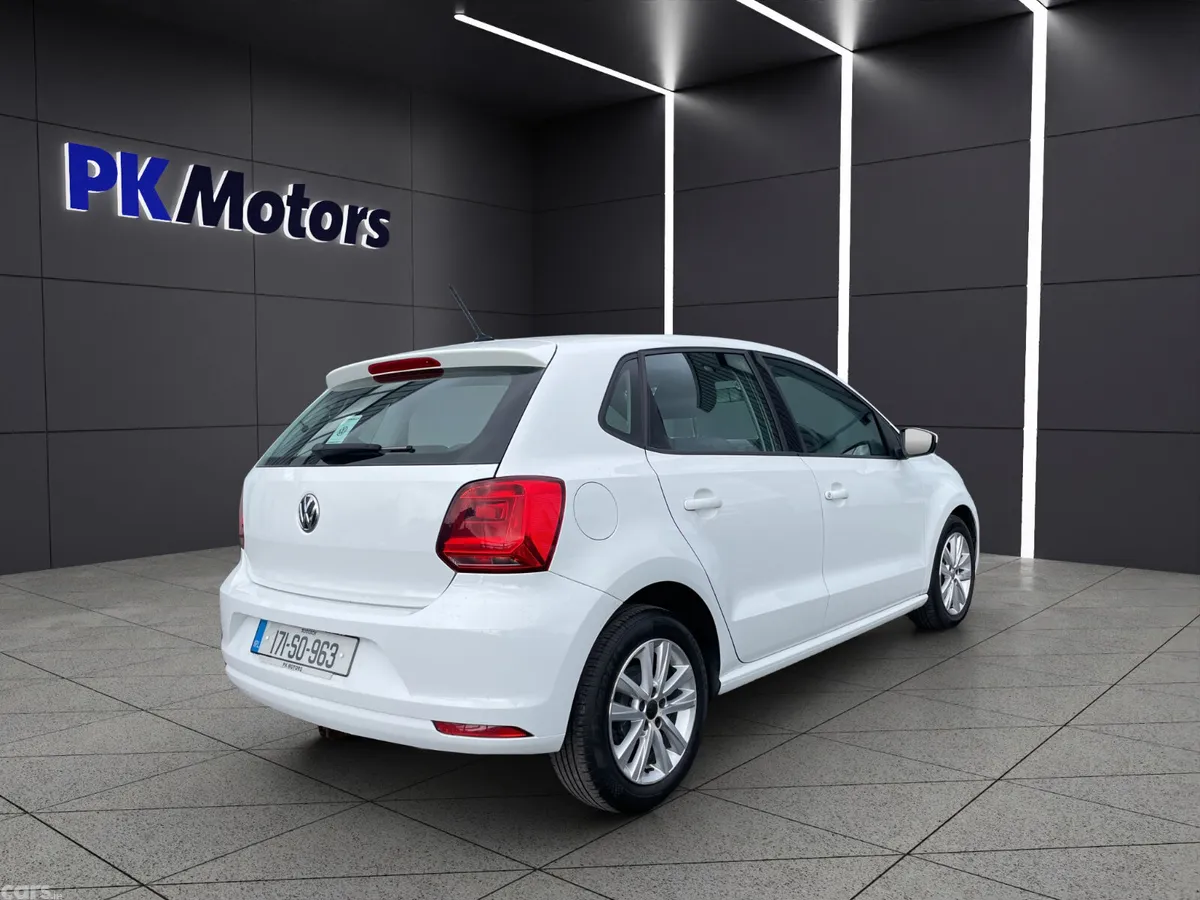 Volkswagen Polo Hatchback, Petrol, 2017, White