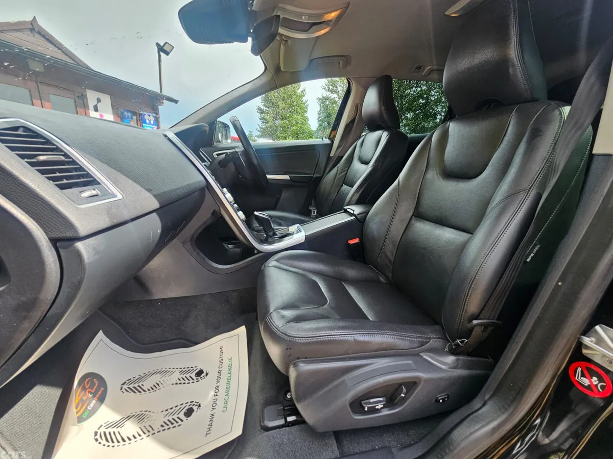 Volvo XC60 SUV, Diesel, 2016, Black